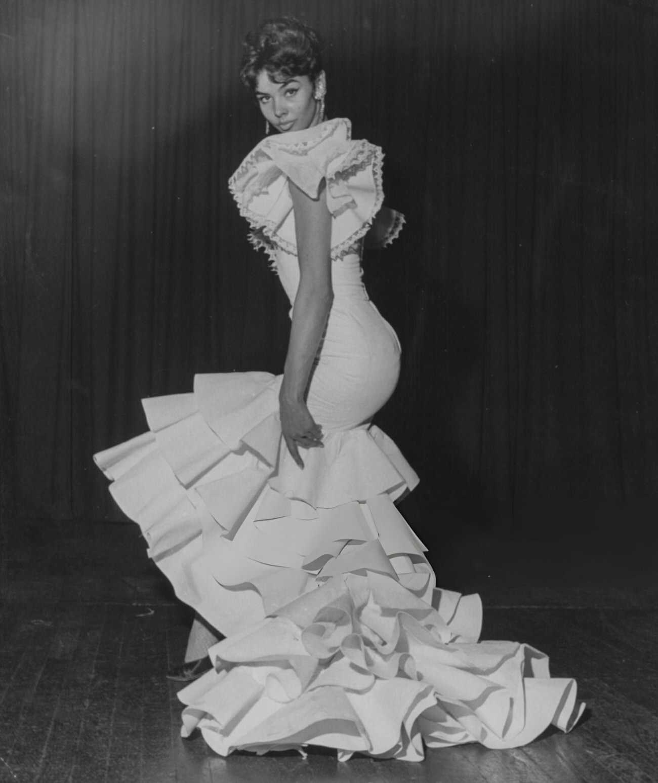 Gloria Paul Wearing A Flamenco Dress During Rehearsals For The Alfredo Aleria Ballet, 1960.