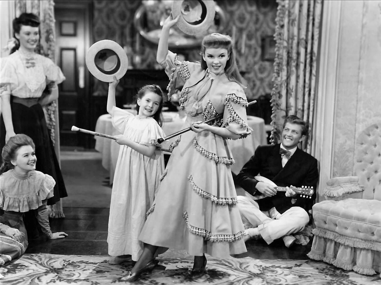 Lucille Bremer, Joan Carroll, Margaret O'Brien, Judy Garland, And Tom Drake In ‘Meet Me In St. Louis’, 1944.