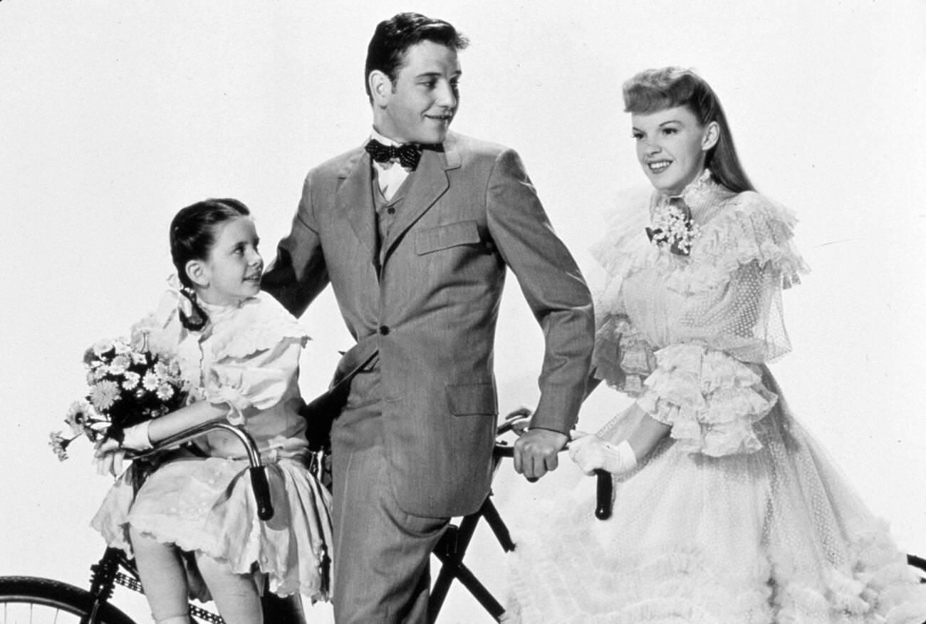 Tom Drake, Judy Garland, And Vincente Minnelli In ‘Meet Me In St. Louis’, 1944.