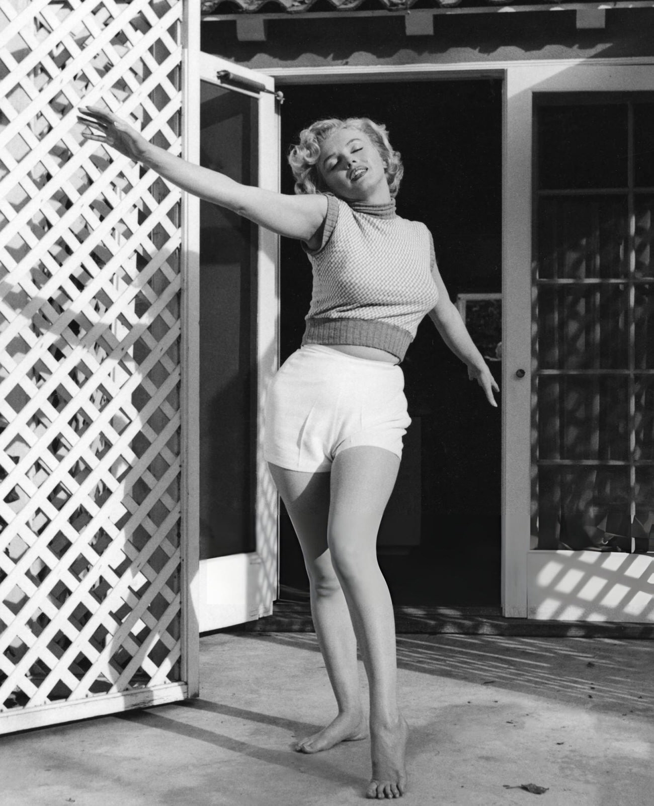 Marilyn Monroe Posing At The Hotel Bel-Air, 1953.