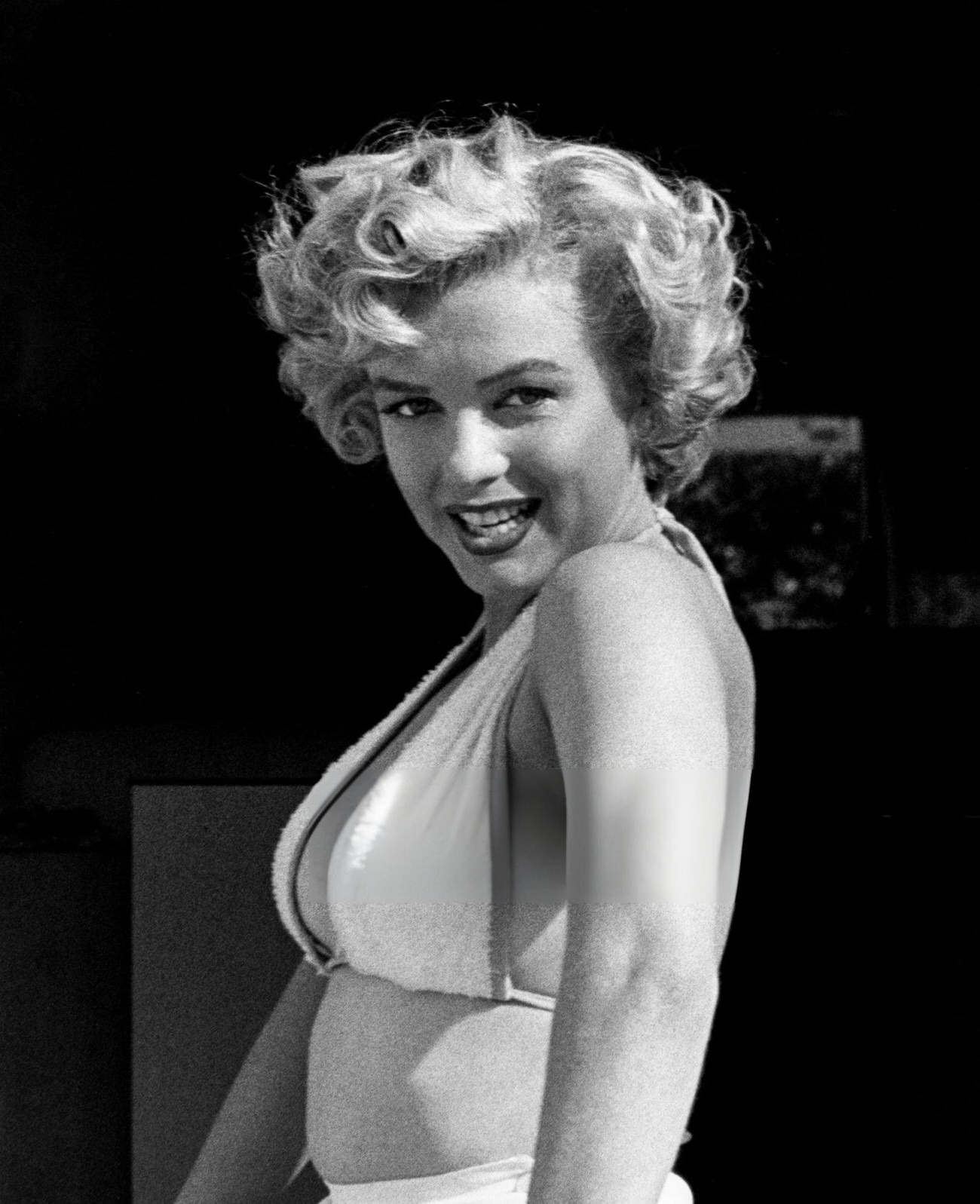 Marilyn Monroe Posing At The Hotel Bel-Air, 1953.