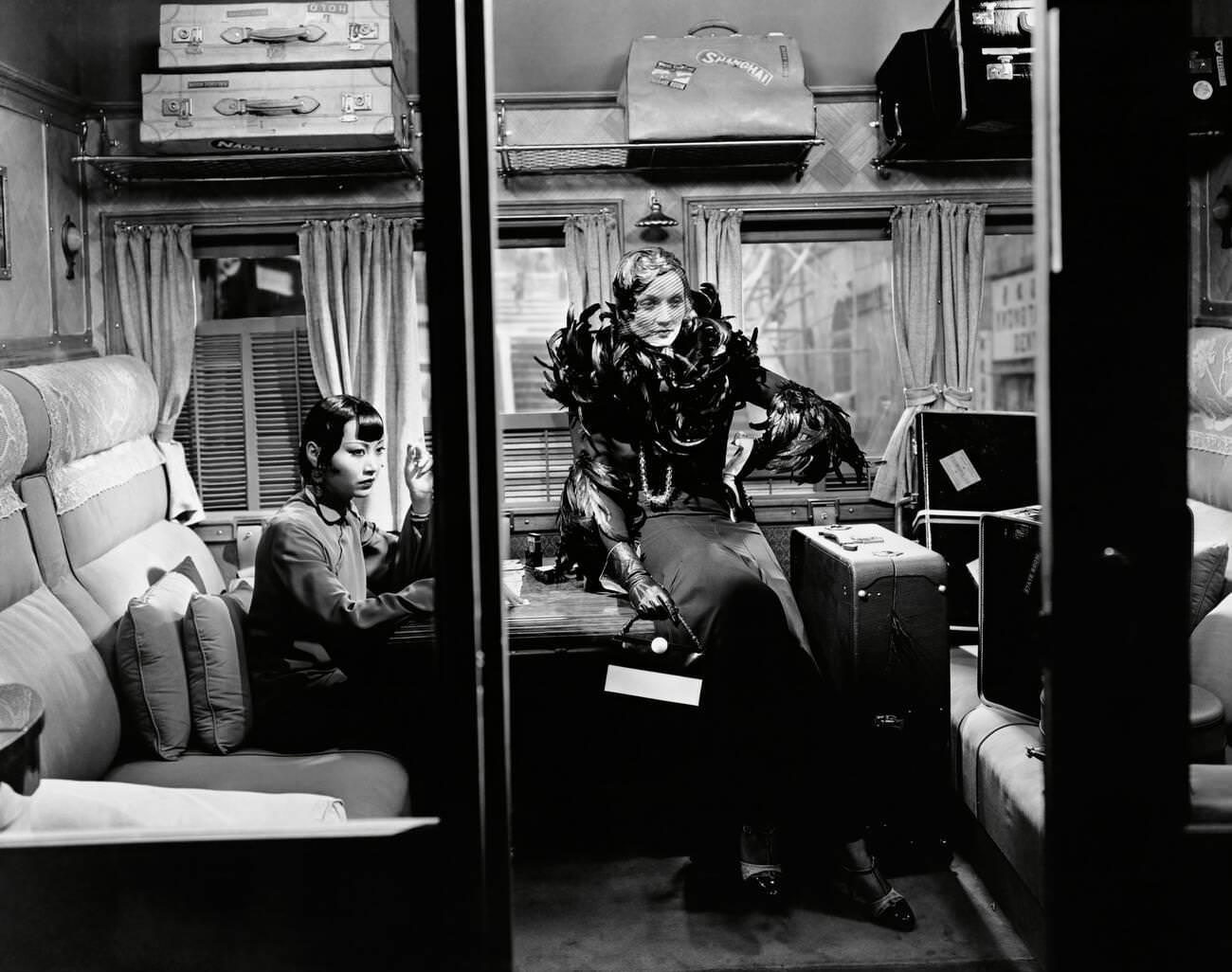 Shanghai Express, 1932.