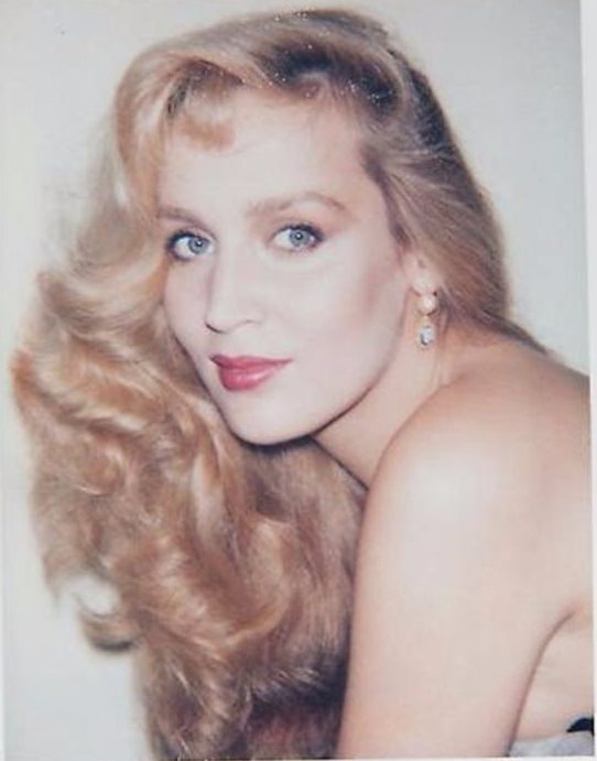 Stars In A Different Light: Andy Warhol'S Candid Polaroids Of Celebrities From The 1970S And '80S