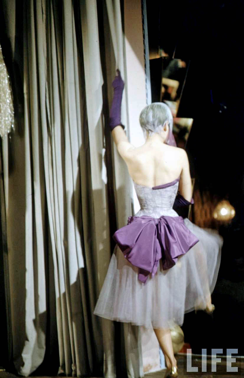 Brigitte Bardot Striptease 1956 Seductive Striptease Scene In &Quot;Plucking The Daisy&Quot; (1956)