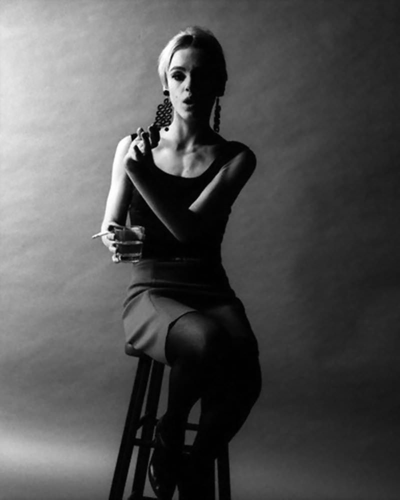 Pop Art Princess: Edie Sedgwick'S Captivating Presence In Andy Warhol'S Photography