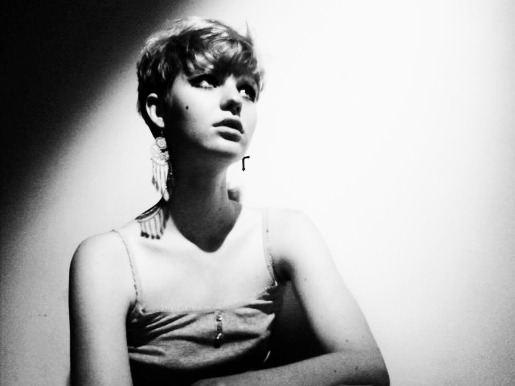 Pop Art Princess: Edie Sedgwick'S Captivating Presence In Andy Warhol'S Photography