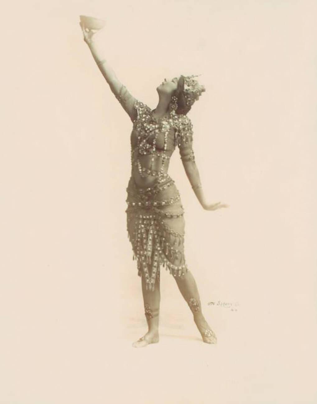 Ruth St. Denis In Radha, 1910S.