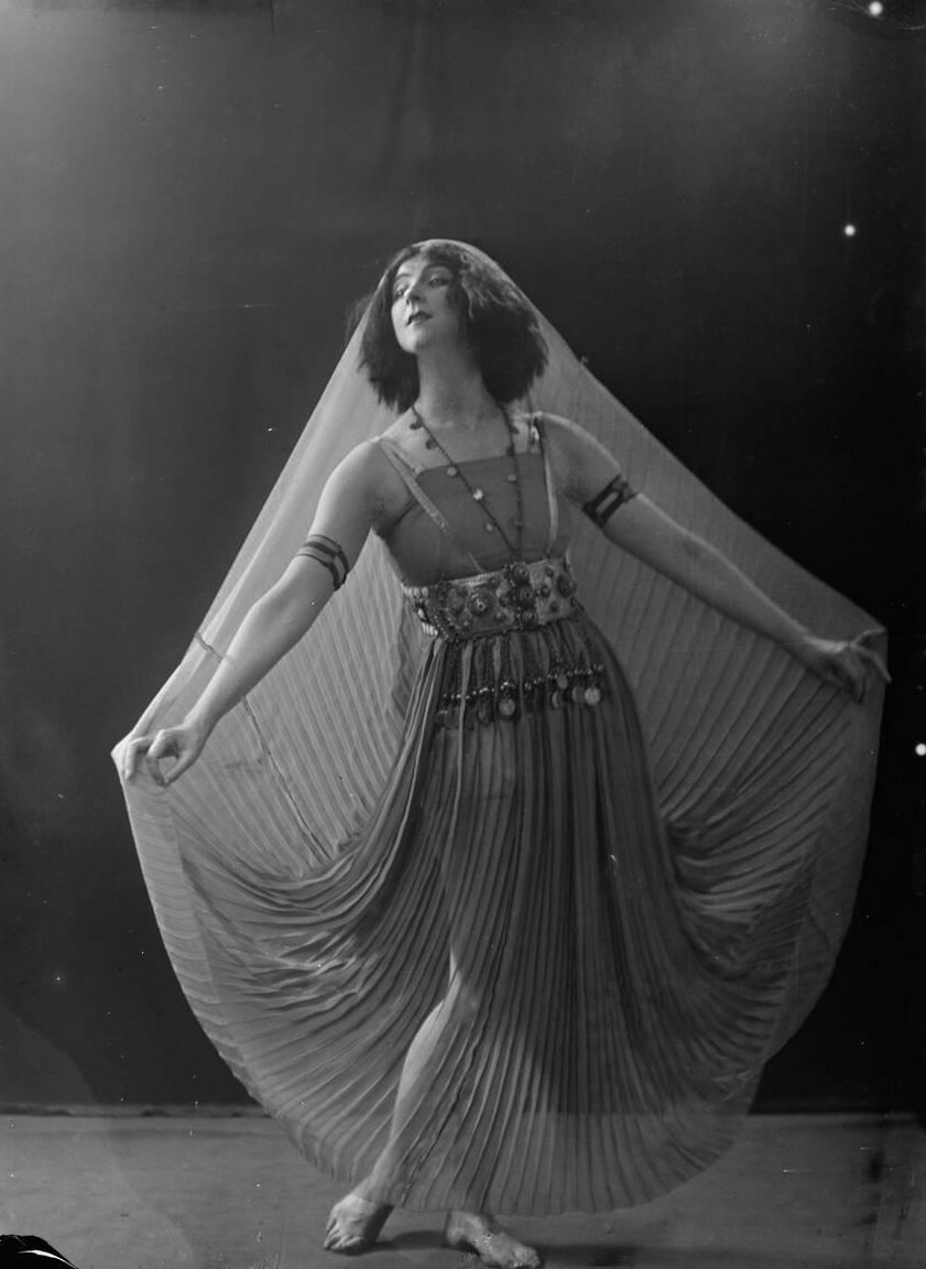 Ruth St. Denis. A Genthe Photograph, 1910S.