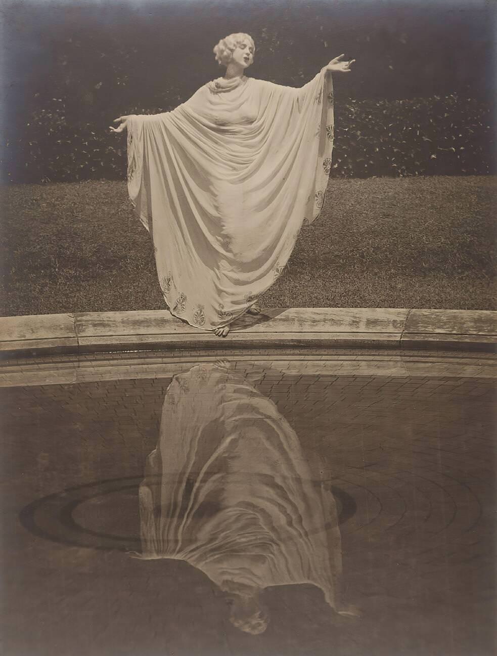 Ruth St. Denis (Dancing), 1910.