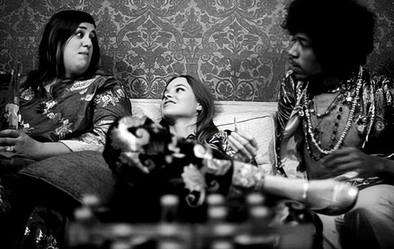 Jimi Hendrix With His Friends
