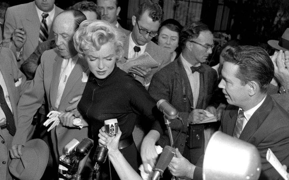 Marilyn Monroe And Joe Dimaggio Love Story