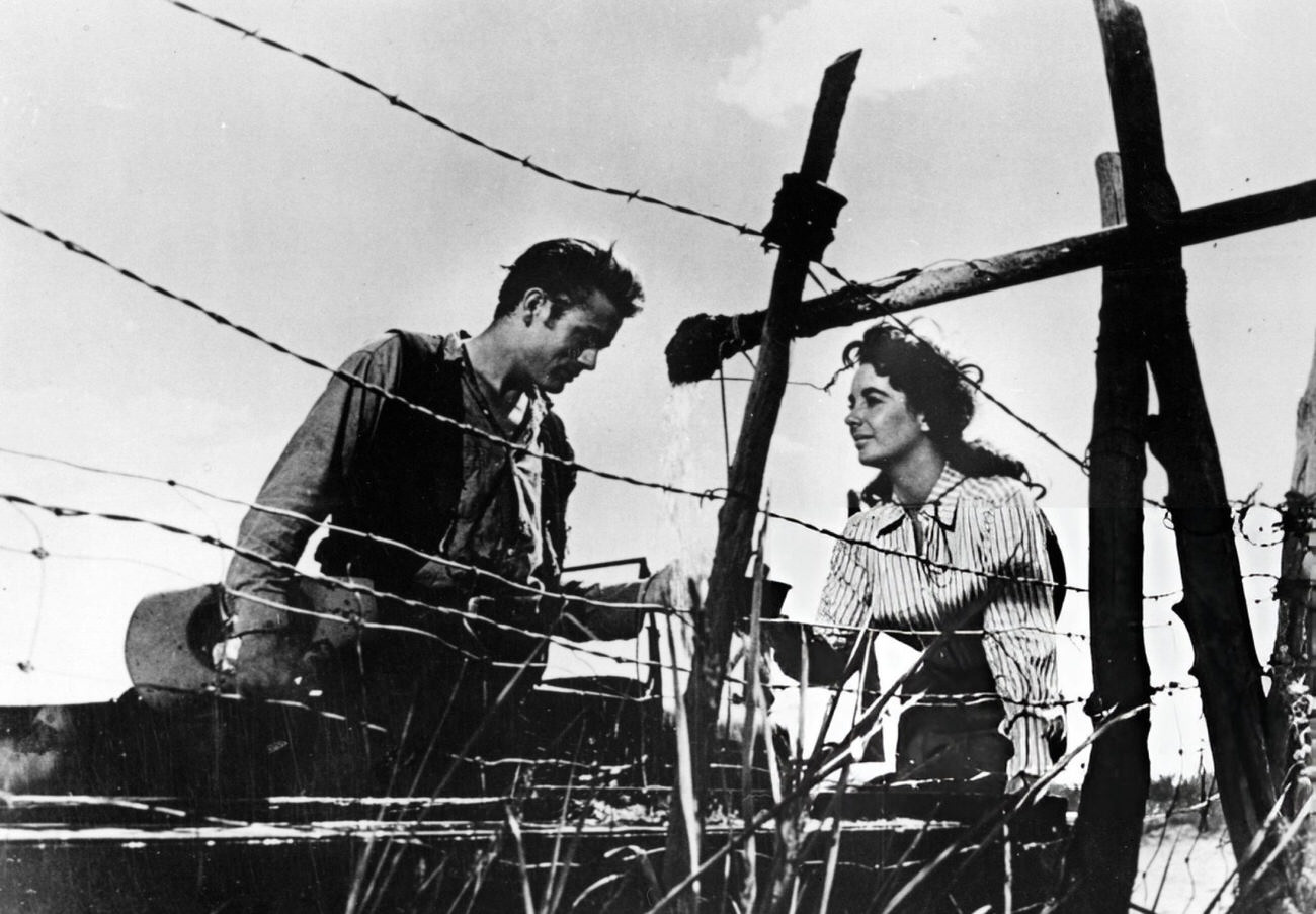 Elizabeth Taylor As Leslie Benedict And James Dean As Jett Rink In ‘Giant’, 1956
