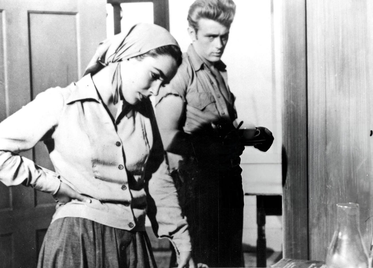Elizabeth Taylor As Leslie Benedict And James Dean As Jett Rink In ‘Giant’, 1956