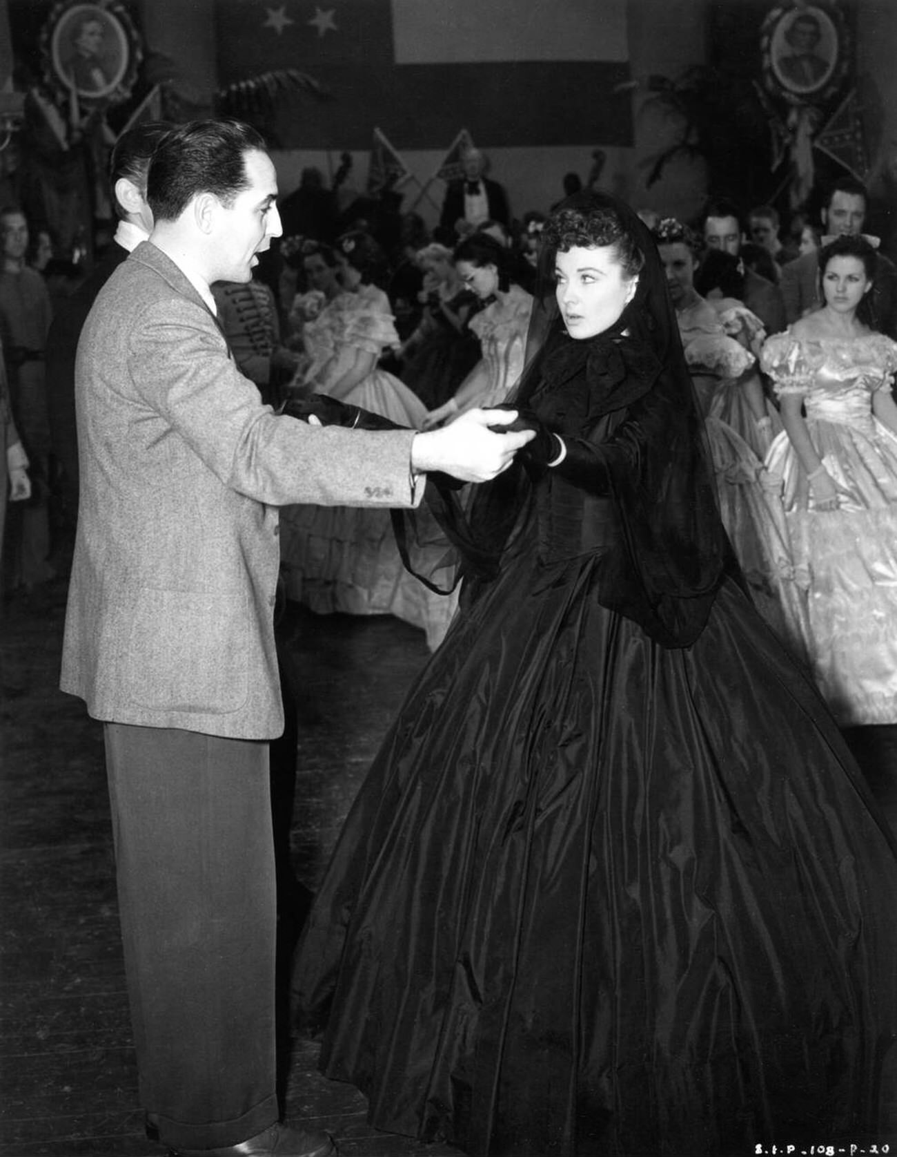 Eddie Prinz Rehearsing With Vivien Leigh For The Atlanta Bazaar Dance In ‘Gone With The Wind’, 1939.