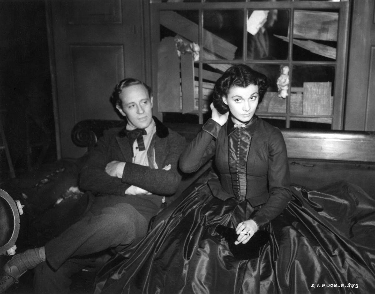 Leslie Howard And Vivien Leigh On Set During Filming Of ‘Gone With The Wind’, 1939.