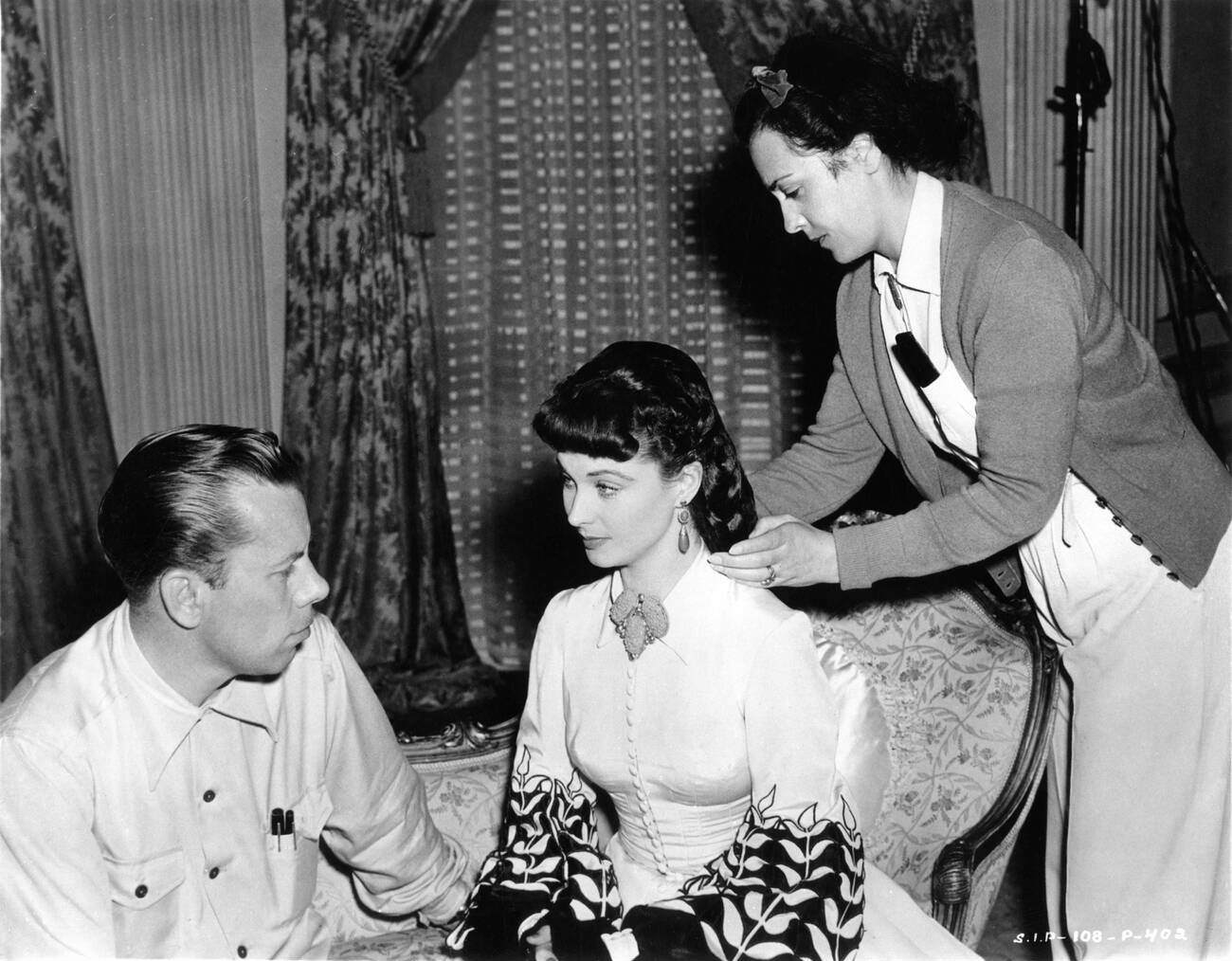 Monte Westmore And Hazel Rogers Preparing Vivien Leigh On Set For ‘Gone With The Wind’, 1939.