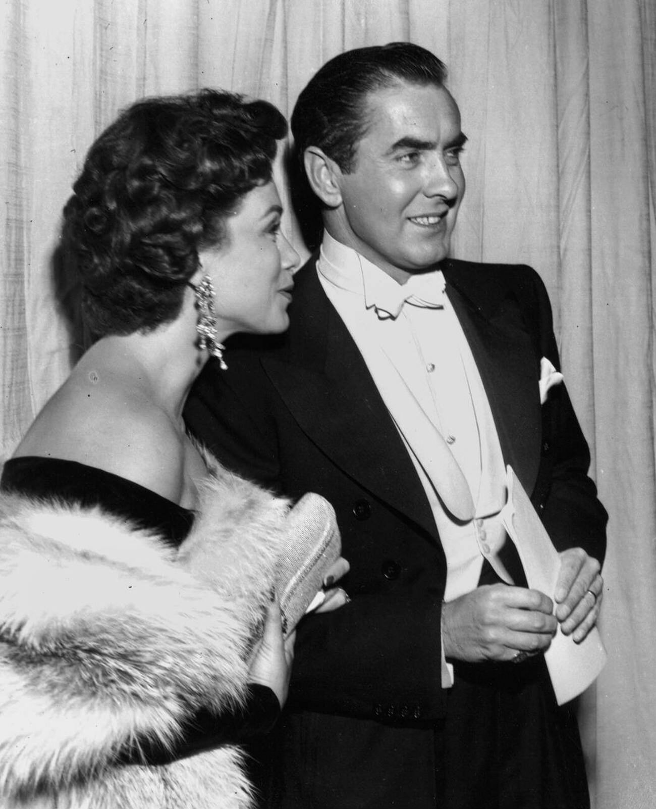 Tyrone Power And Linda Christian At The 26Th Academy Awards, 1954.