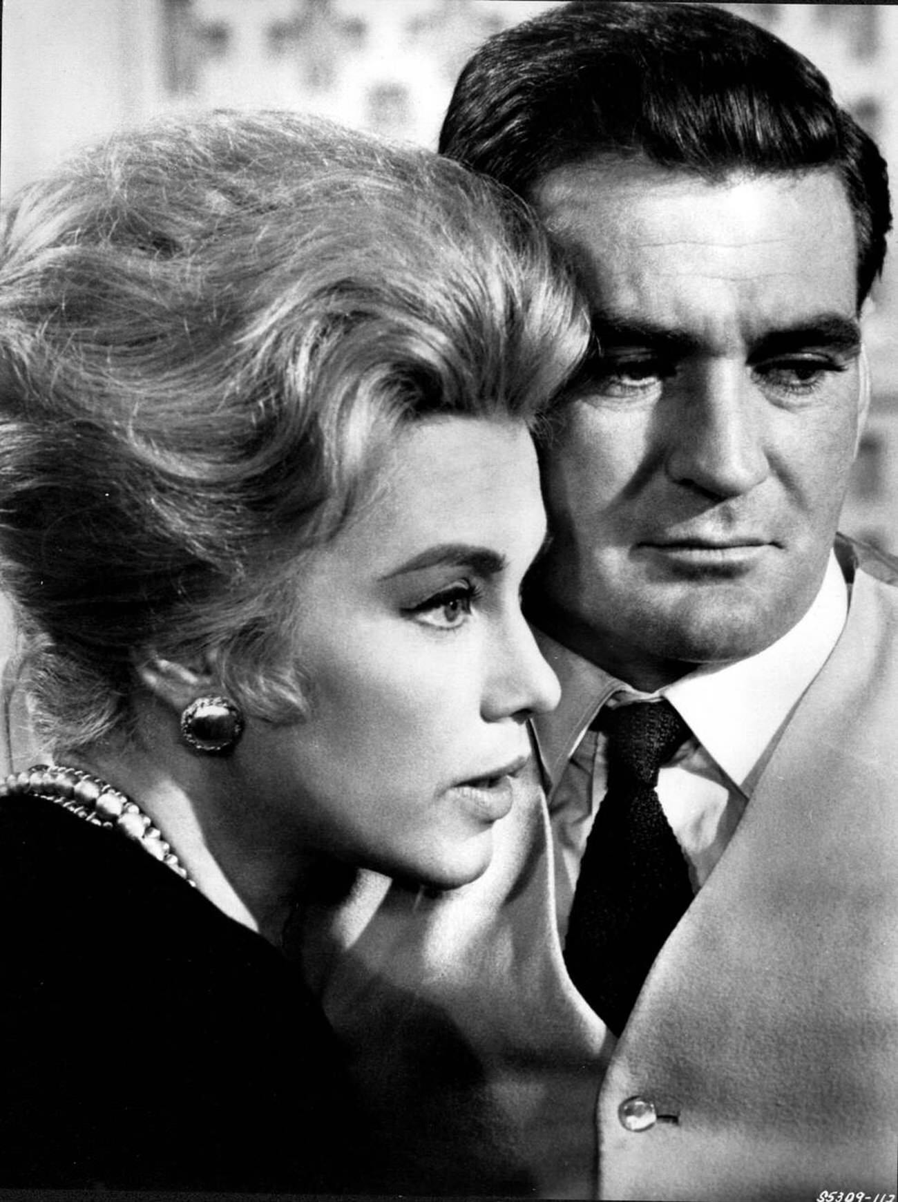 Linda Christian And Rod Taylor In ‘The V.i.p.s’, 1963.