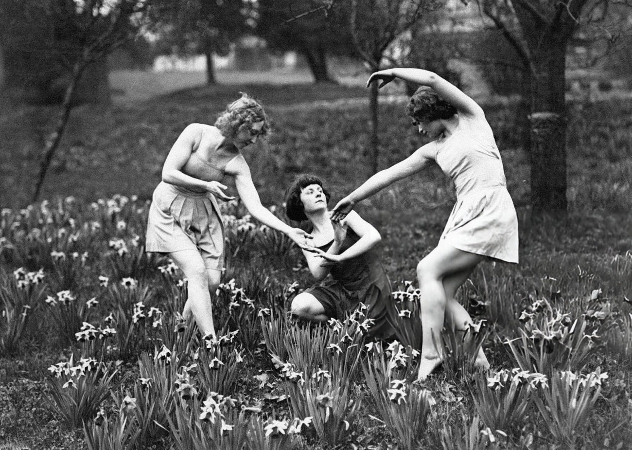 Three Margaret Morris Dancers Rehearsing In A London Park, 1931.