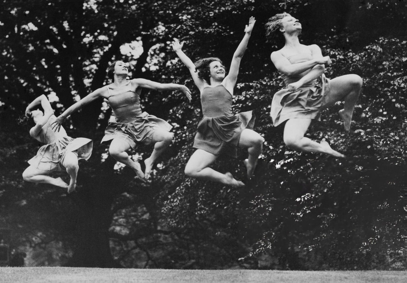 Margaret Morris Dancers Rehearsing In London, 1930S.