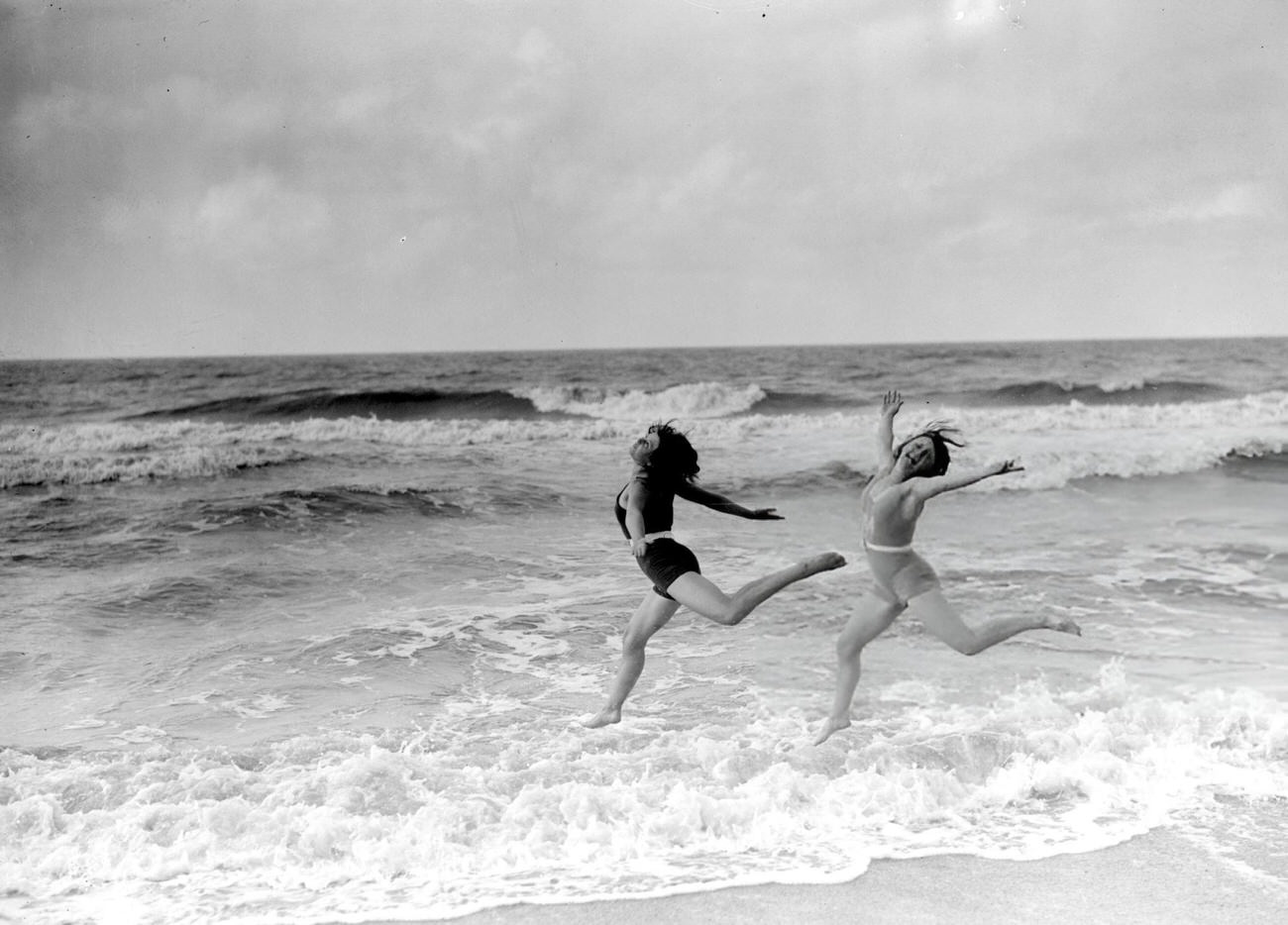 Margaret Morris Dancers Exercising On Saint-Idesbald Beach, 1929.