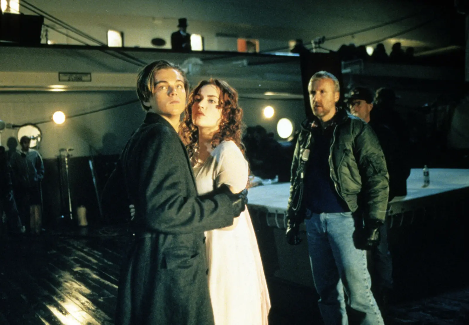 Cameron Directs Dicaprio And Winslet During A Scene For Titanic.