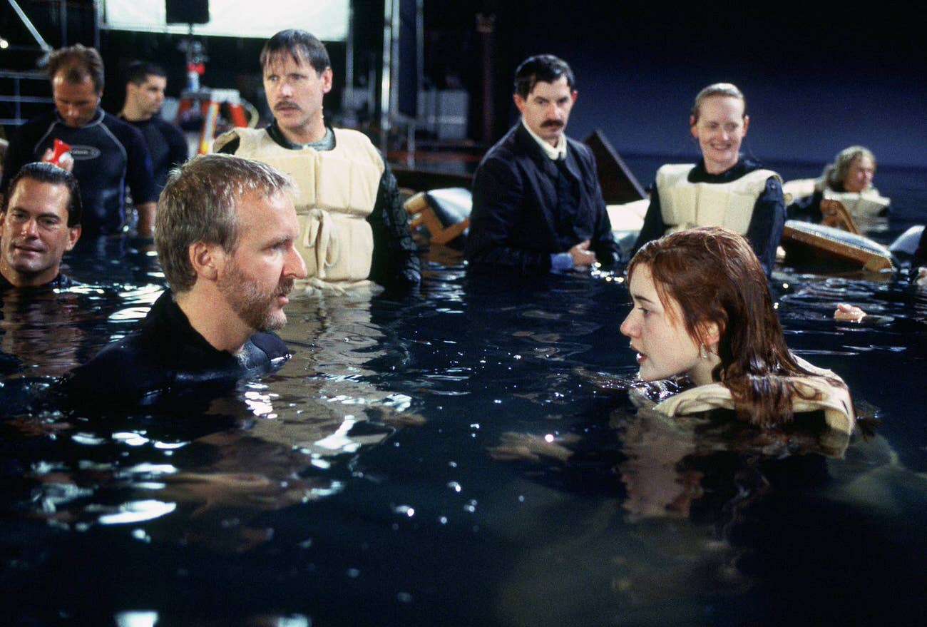 Cameron Speaks With Winslet While Filming One Of Titanic'S Ocean Scenes