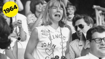 Beatles Fangirls Mid-60S