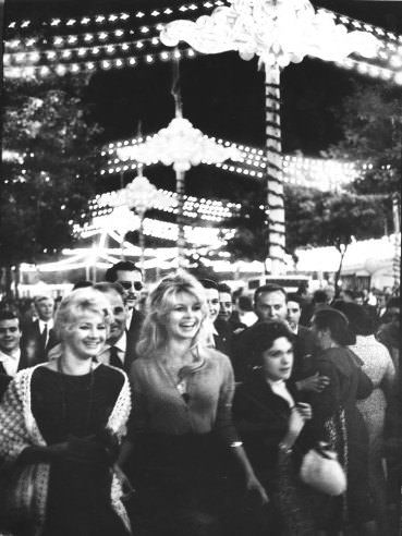 Fabulous Vintage Photos Of Brigette Bardot In Spain, 1958