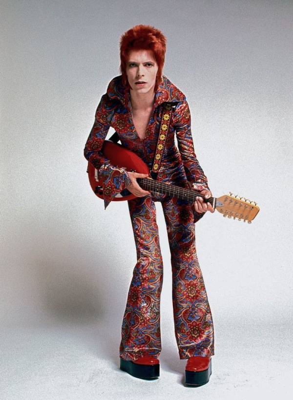 See The Transformation: Photos Of David Bowie'S Iconic Ziggy Stardust Era