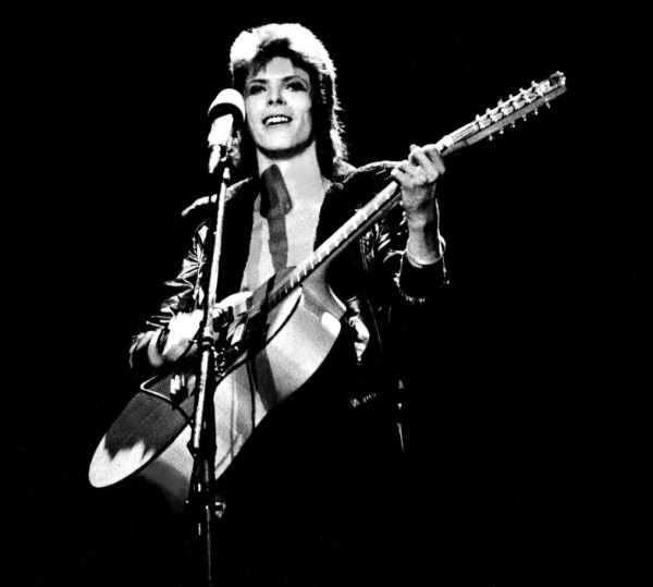 David Bowie (Ziggy Stardust) Live In Concert, Santa Monica, 1972.