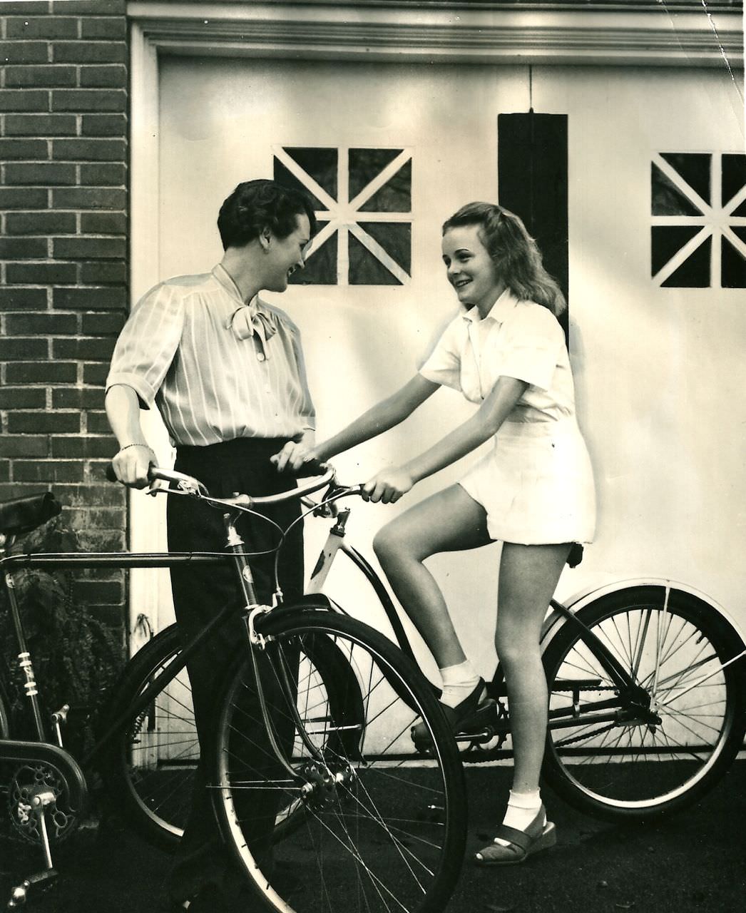 Mary Astor And Daughter Marilyn Go For A Ride, 1936