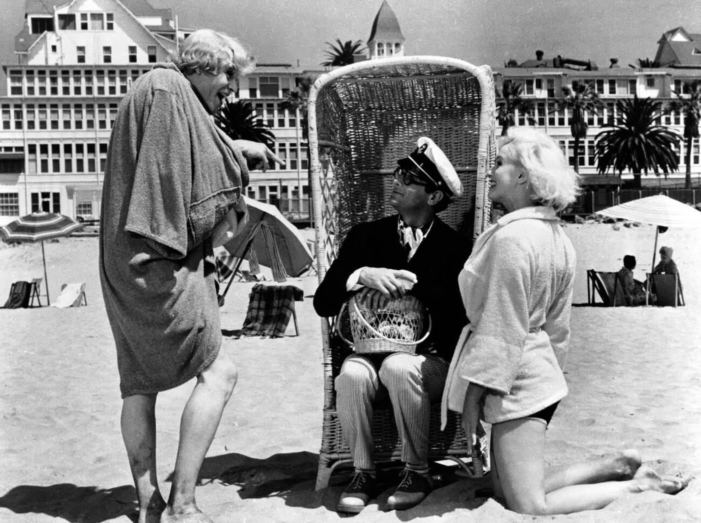 Jack Lemmon, Marilyn Monroe, And Tony Curtis In &Amp;Quot;Some Like It Hot&Amp;Quot;, 1959.