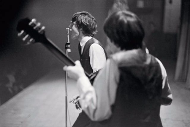 The Rolling Stones' Very First Photoshoot: Philip Townsend Captures The Band'S Humble Beginnings (1962)