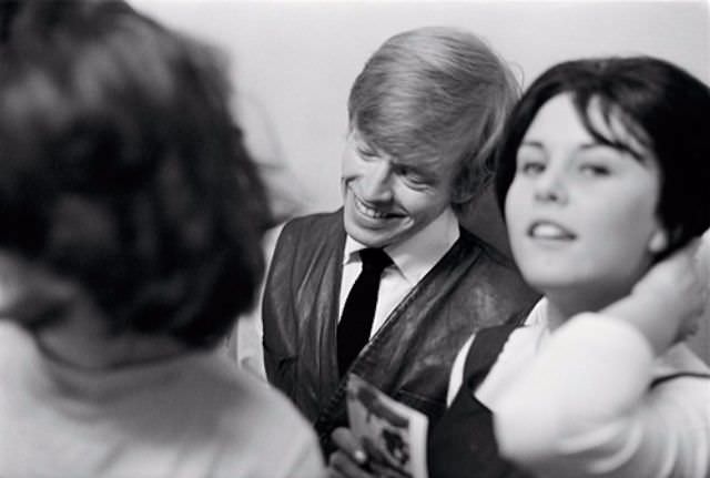 The Rolling Stones' Very First Photoshoot: Philip Townsend Captures The Band'S Humble Beginnings (1962)