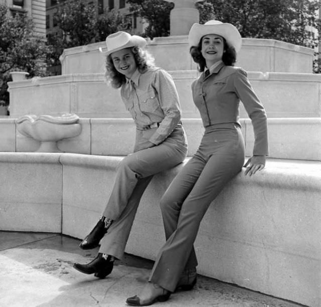 American Cowgirls Of The 1940S: A Look At Rodeo Life And Style