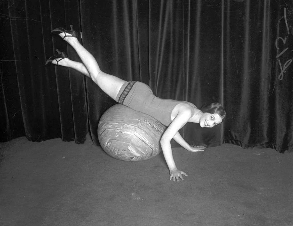 Ella Van Hueson, 1928.