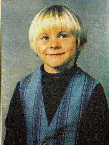 Rare Pictures Of Kurt Cobain’s Family And His Childhood From The Late 1960S And 1970S