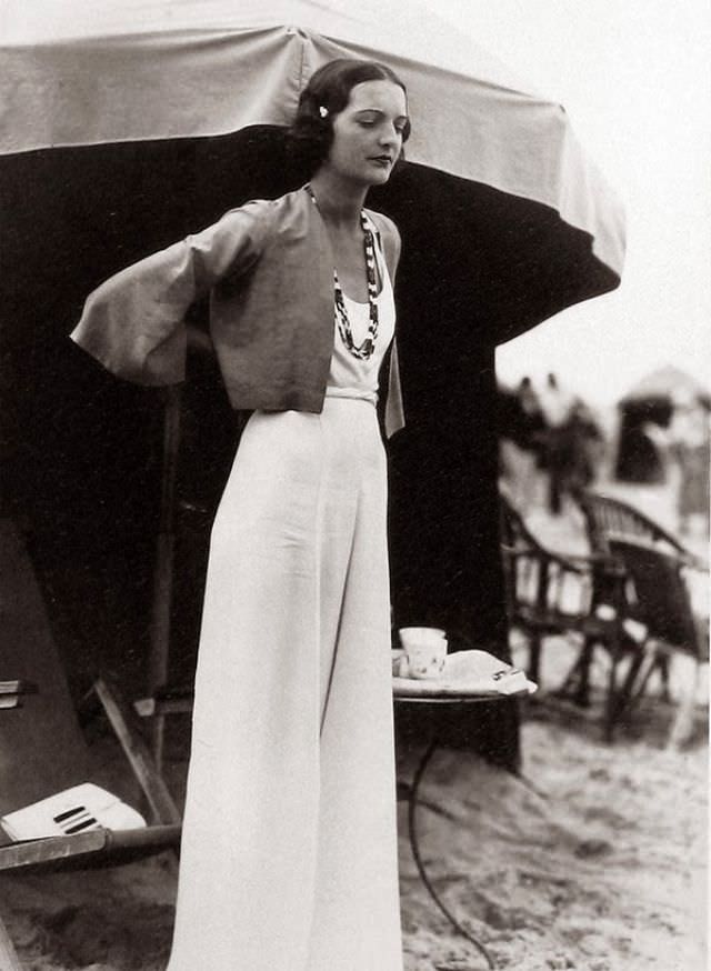 The 1930S Fashion Rebel: Super High-Waist Wide-Leg Trousers That Changed Women’s Style Forever