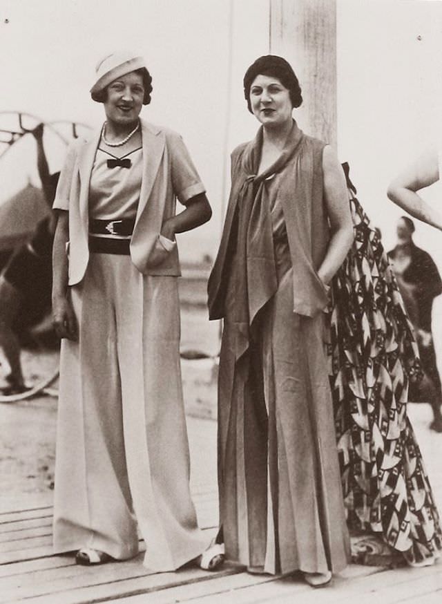 The 1930S Fashion Rebel: Super High-Waist Wide-Leg Trousers That Changed Women’s Style Forever