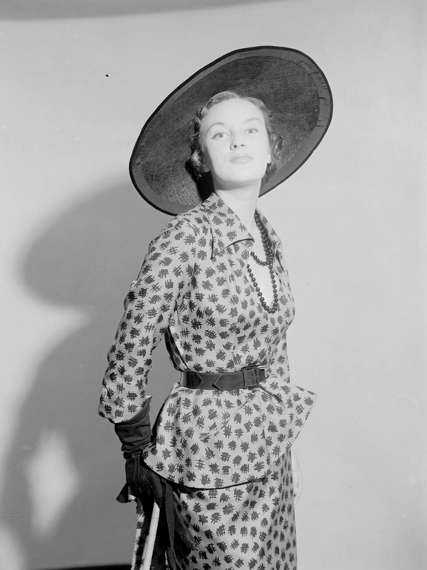 One Of The Dior Models At The Fashion Show In The Savoy Hotel, 1950.