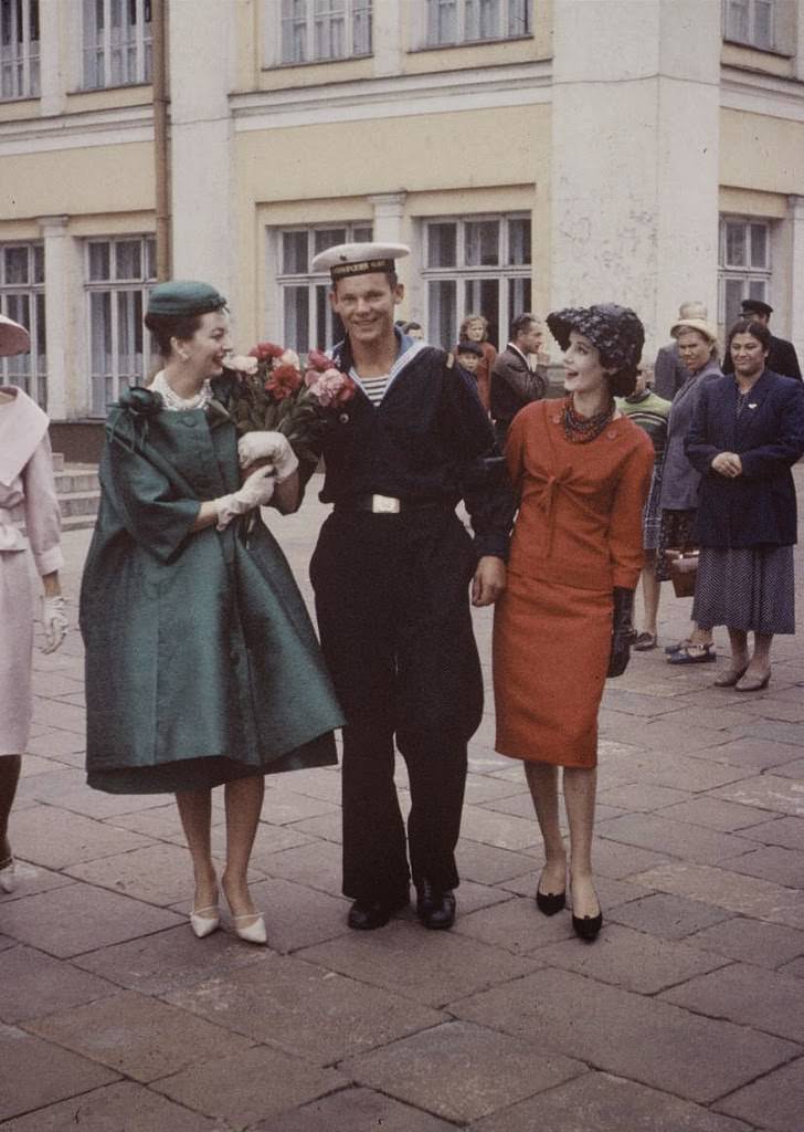 Red Square Runway: How Dior Models Turned Moscow Into A Fashion Stage In 1959