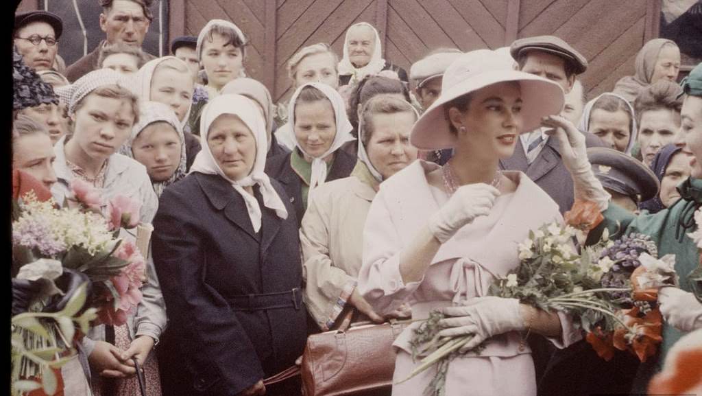 Red Square Runway: How Dior Models Turned Moscow Into A Fashion Stage In 1959