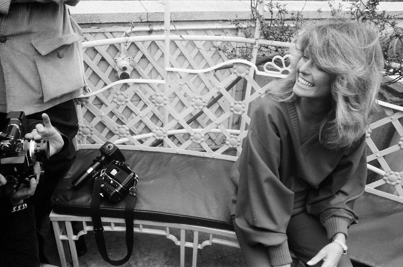 Farrah Fawcett At A Photo Reception At The Dorchester Hotel In London, 1978.