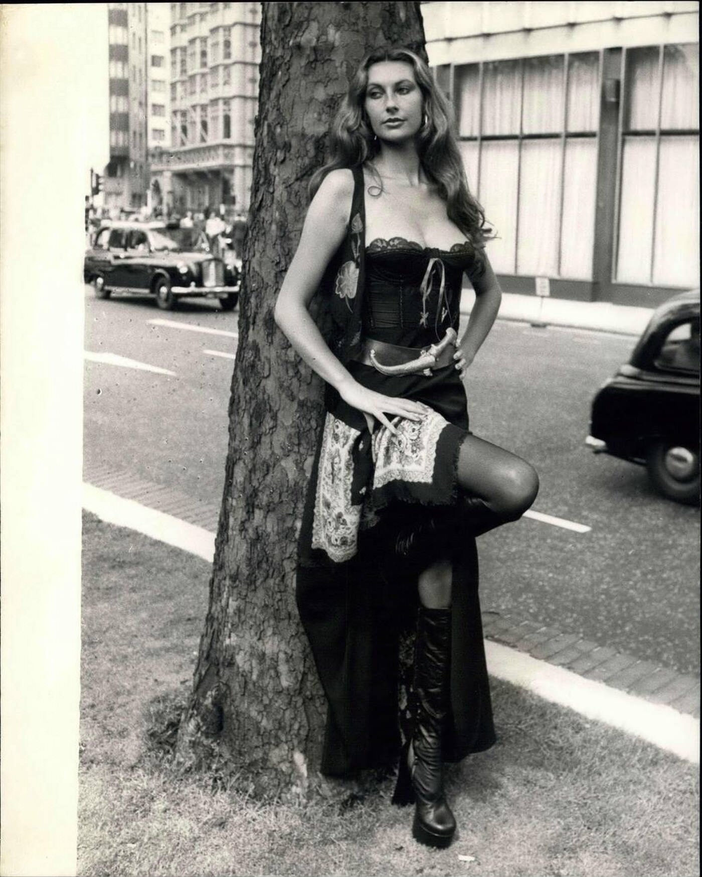 Marilyn Cole, Britain'S First-Ever Playmate Of The Year, At Her Celebration Party At The Playboy Club, 1973.