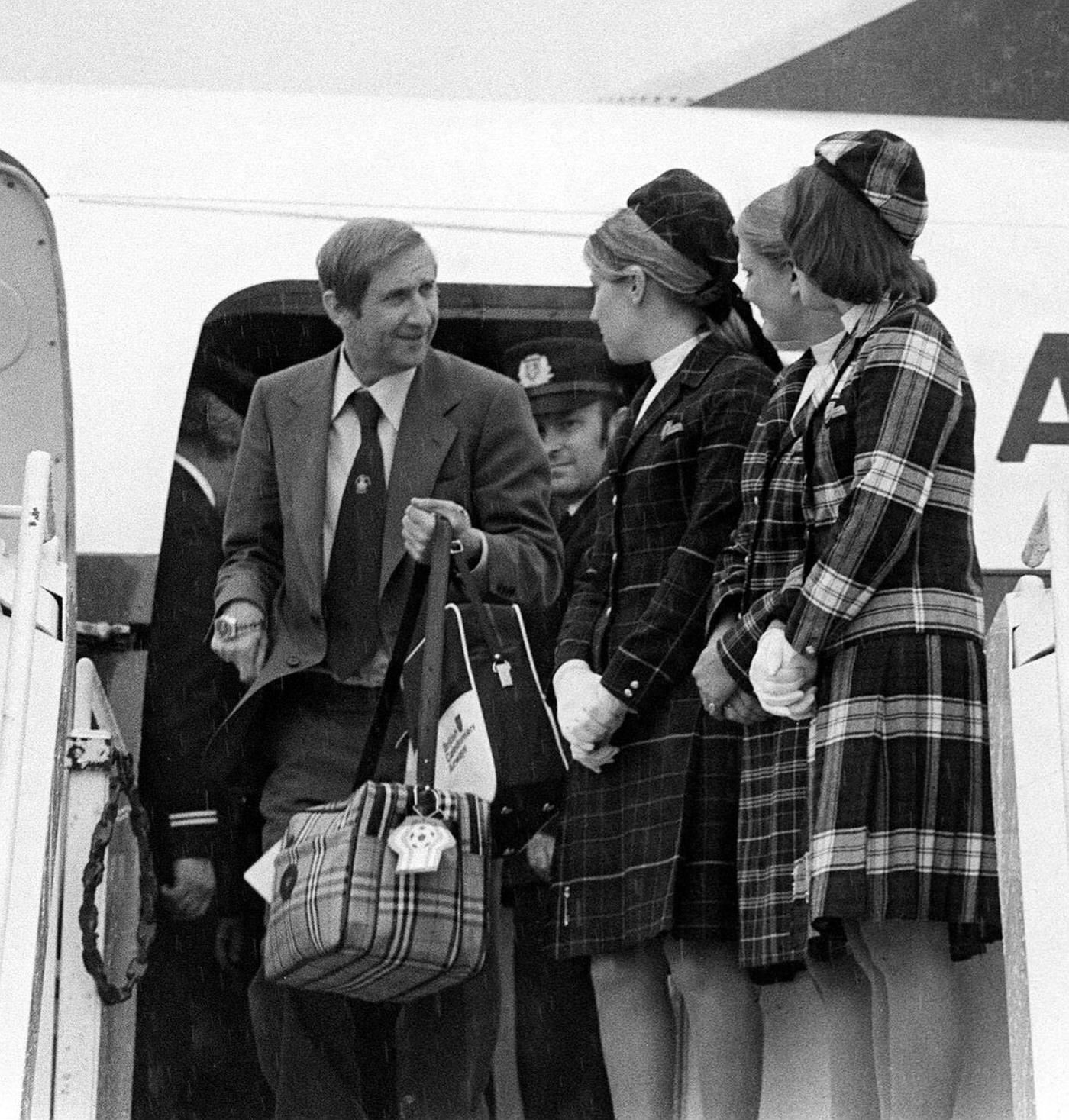 Scotland International Manager Ally Mccloud Leaving The Plane At London'S Gatwick Airport After Their Return From The World Cup Tournament In Argentina, 1978.