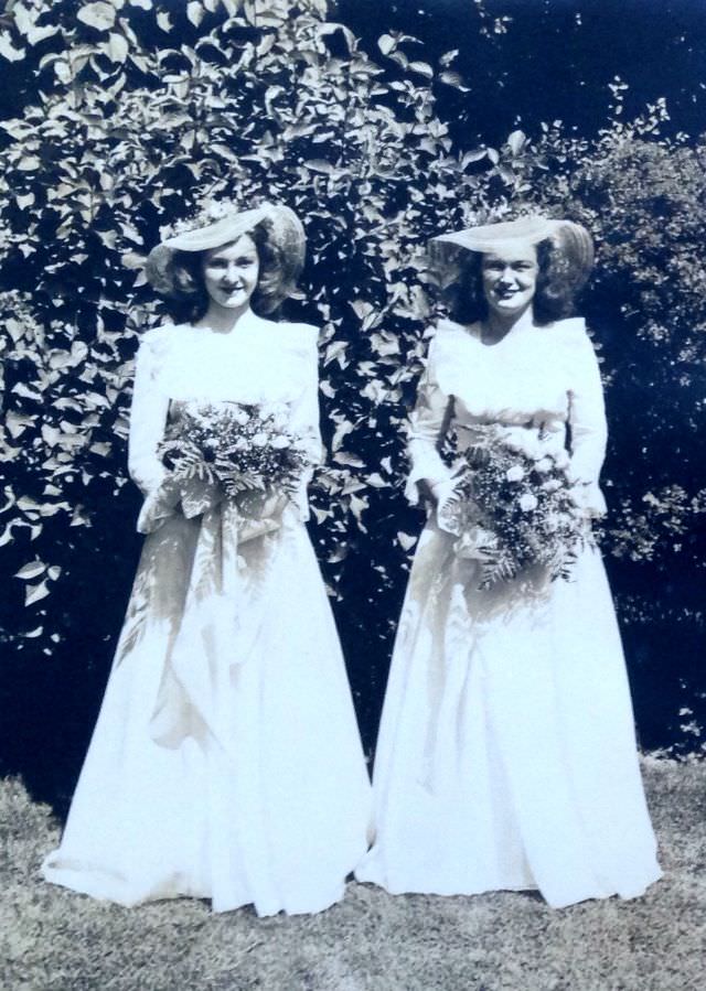 What Bridesmaids Wore In The 1940S: Vintage Wedding Photos And True Styles