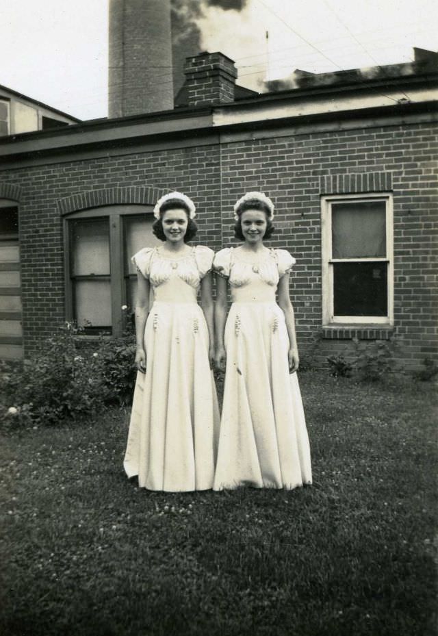 What Bridesmaids Wore In The 1940S: Vintage Wedding Photos And True Styles