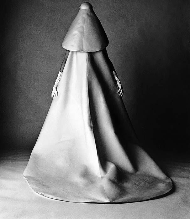 How Cristóbal Balenciaga Quietly Redefined Women’s Fashion Between The 1940S And 1950S