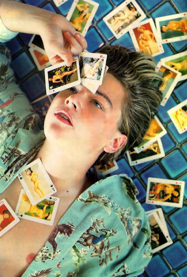 Before Global Fame Hit: David Lachapelle’s Bizarre 1995 Photos Of A Young Leonardo Dicaprio
